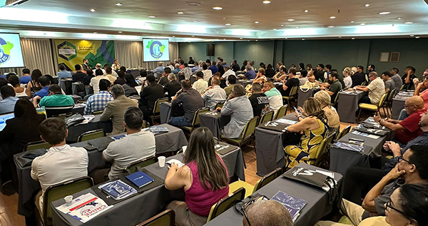 SETH marca presença no Congresso Nacional dos Trabalhadores em Edifícios e Condomínios
